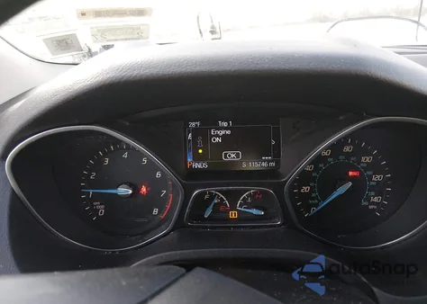 2014 Ford Focus Titanium из США, поврежденный, VIN 1FADP3J20EL193180